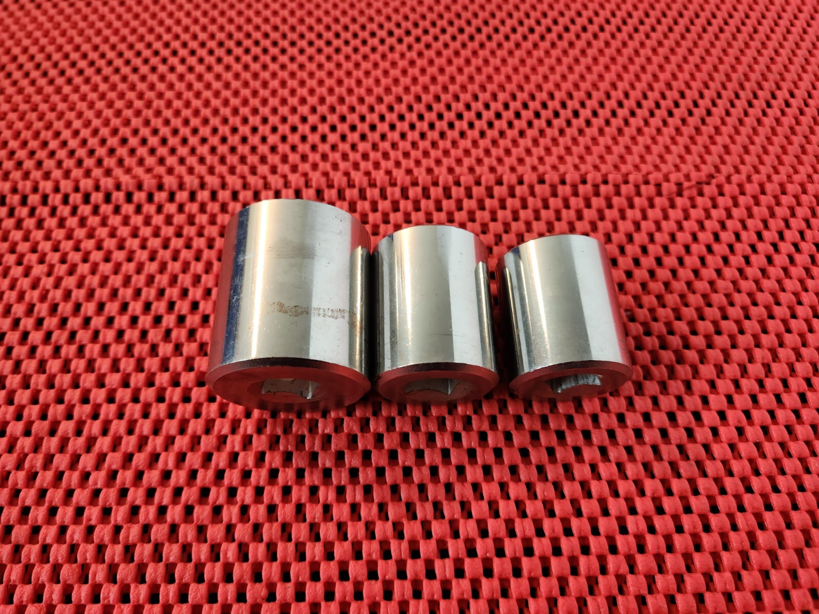 MADE IN U.S.A., 3 KAL 1/2″ DRIVE SOCKETS, 1 – 1/4″, 1″, & 15/16″, 12 POINTS