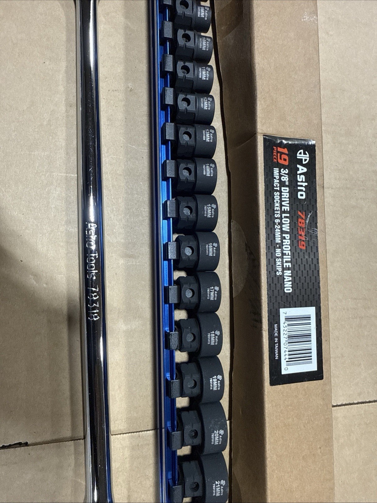 Astro Tools 19pc 3/8” Drive Nano Socket Set & Extra-Long Flex Head Wrench Metric