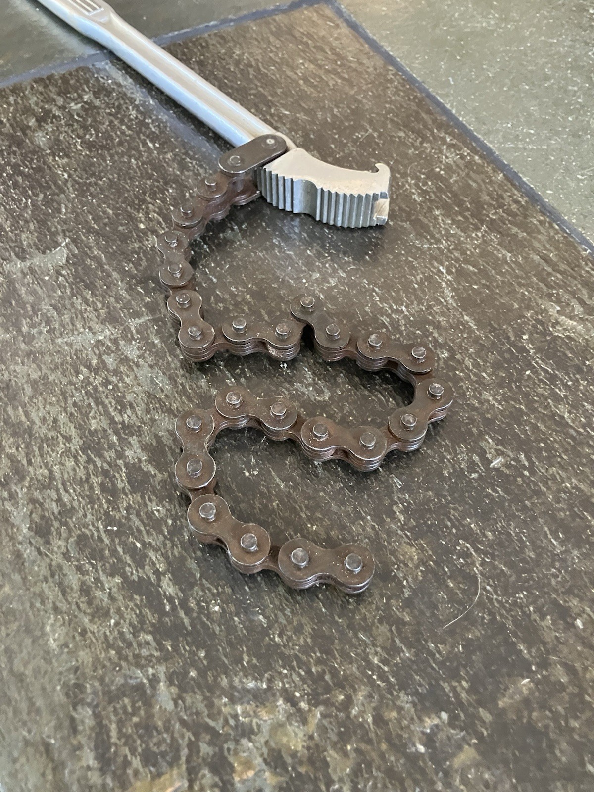 Craftsman =V= Series Chain Pipe Wrench / USA