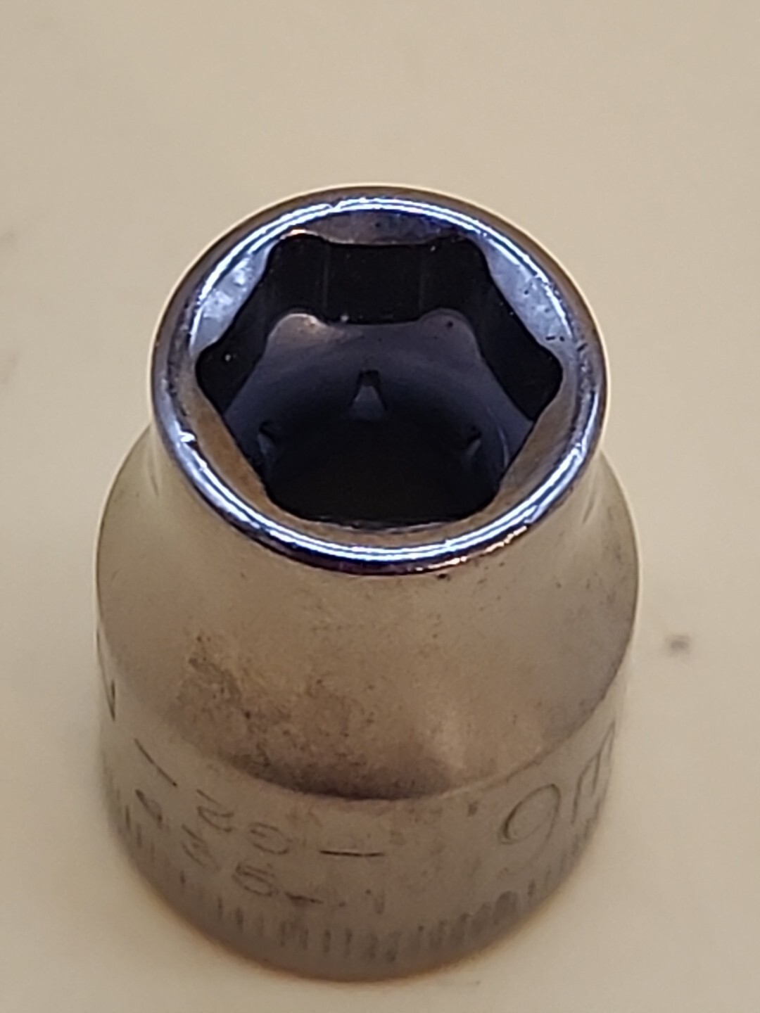 Craftsman Tools 3/8″ Drive 9mm 6 Pt Shallow Socket G2 43541 USA