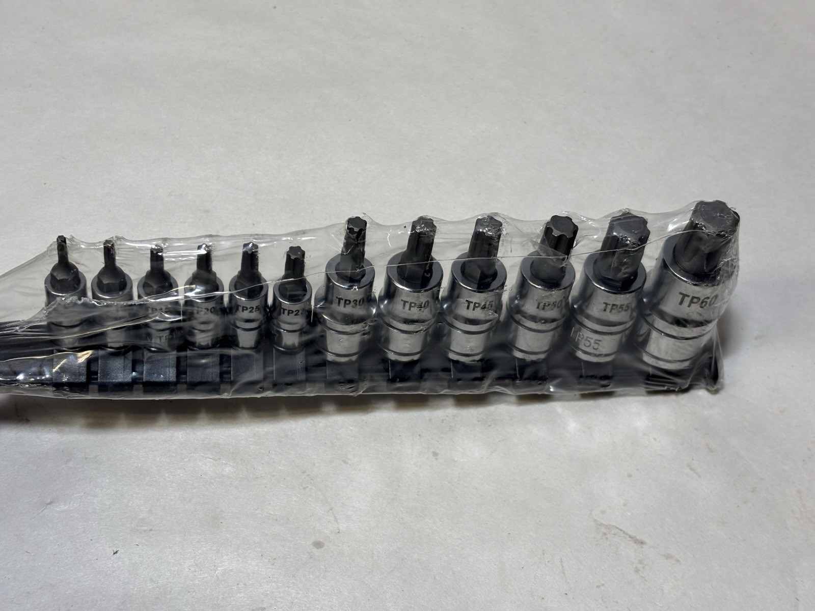 MATCO 12-Piece 1/4″, 3/8″, 1/2″ Drive Star Plus Bit Socket Set SABCTXP12V