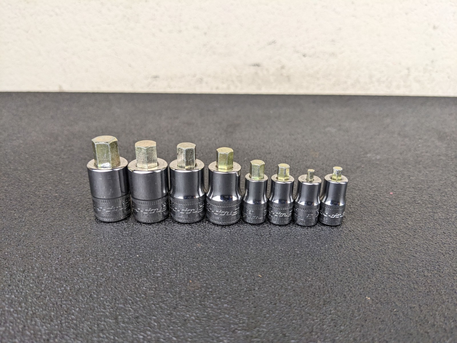 #bp503 Snap-on 1/4″ 3/8″ Drives Stubby Metric Hex Socket driver Set 208EFTAMXSY