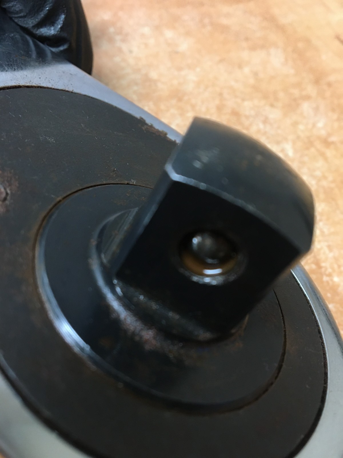 Mac Tools 3/4 Drive Zr26 Chrome Ratchet Working but Friction Ball stuck in
