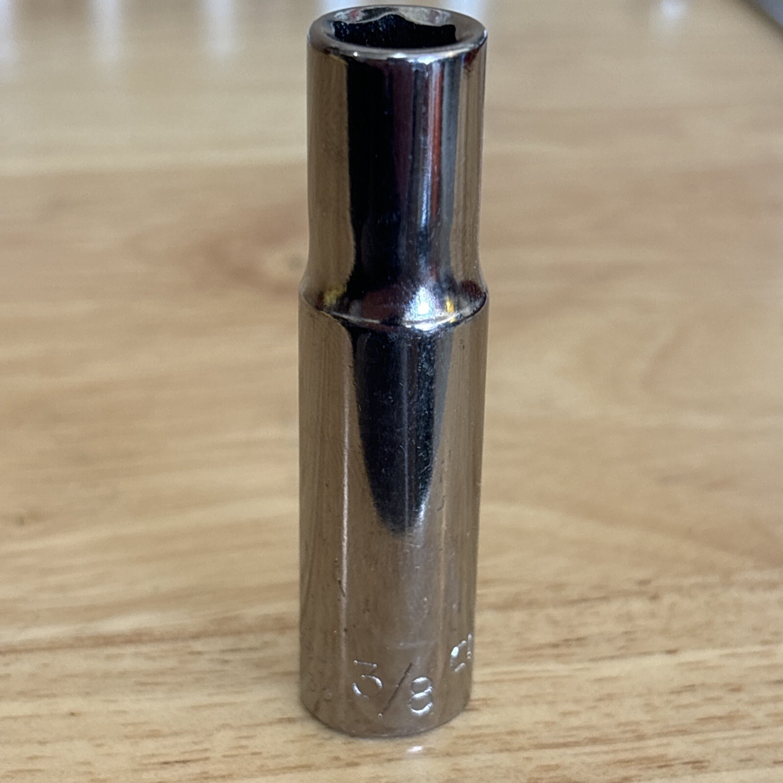 Craftsman 3/8″ Deep Socket 3/8″ Drive 6 Point Easy Read G2D 45835 USA