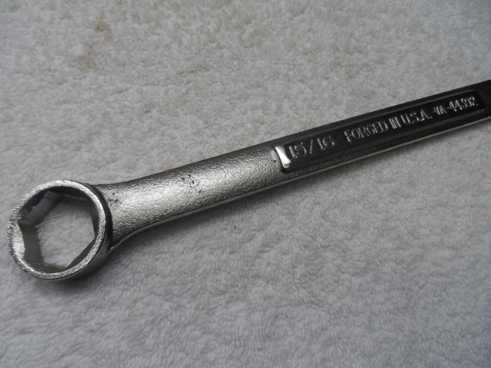 Craftsman SAE Satin Combination Wrench, 6pt, USA NOS, 15/16″ – PN 44392 (pics)