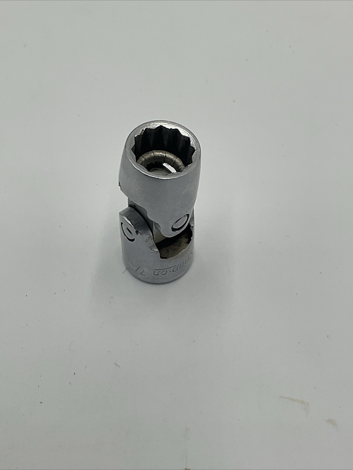 Snap-on 3/8″ Drive 12 Point 7/16” Shallow Swivel Socket SAE FVU14 USA !!! S1