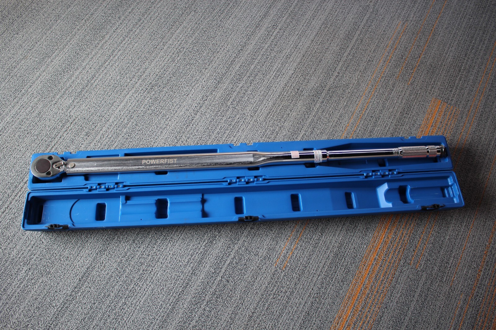 PowerFist 1″ Dr. 700ft-Lbs. Heavy Duty Click Type Torque Wrench #8229239