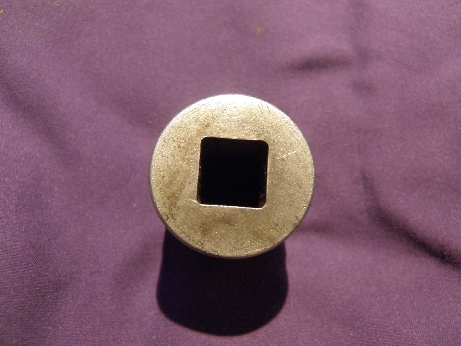 Snap-On 1/2 Drive, 12 Point, 1″ Shallow Socket. SW-320-1/2 Very Good Cond. USA.