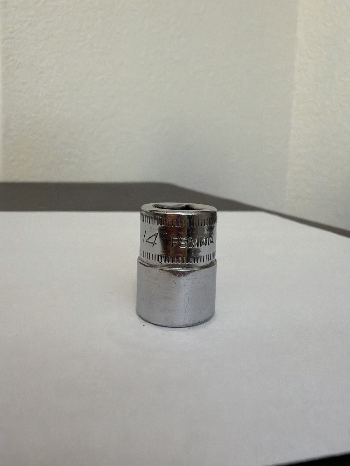 Snap-On Tools 3/8″ Dr. 14mm Metric 6 Point Shallow Chrome Socket FSM141A USA