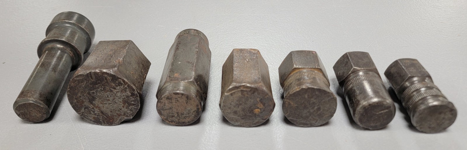 Wheel/Hub Knock-Out Puller Multiple Sizes 5/8″, 13/16″ & More (LOT OF 7) Used