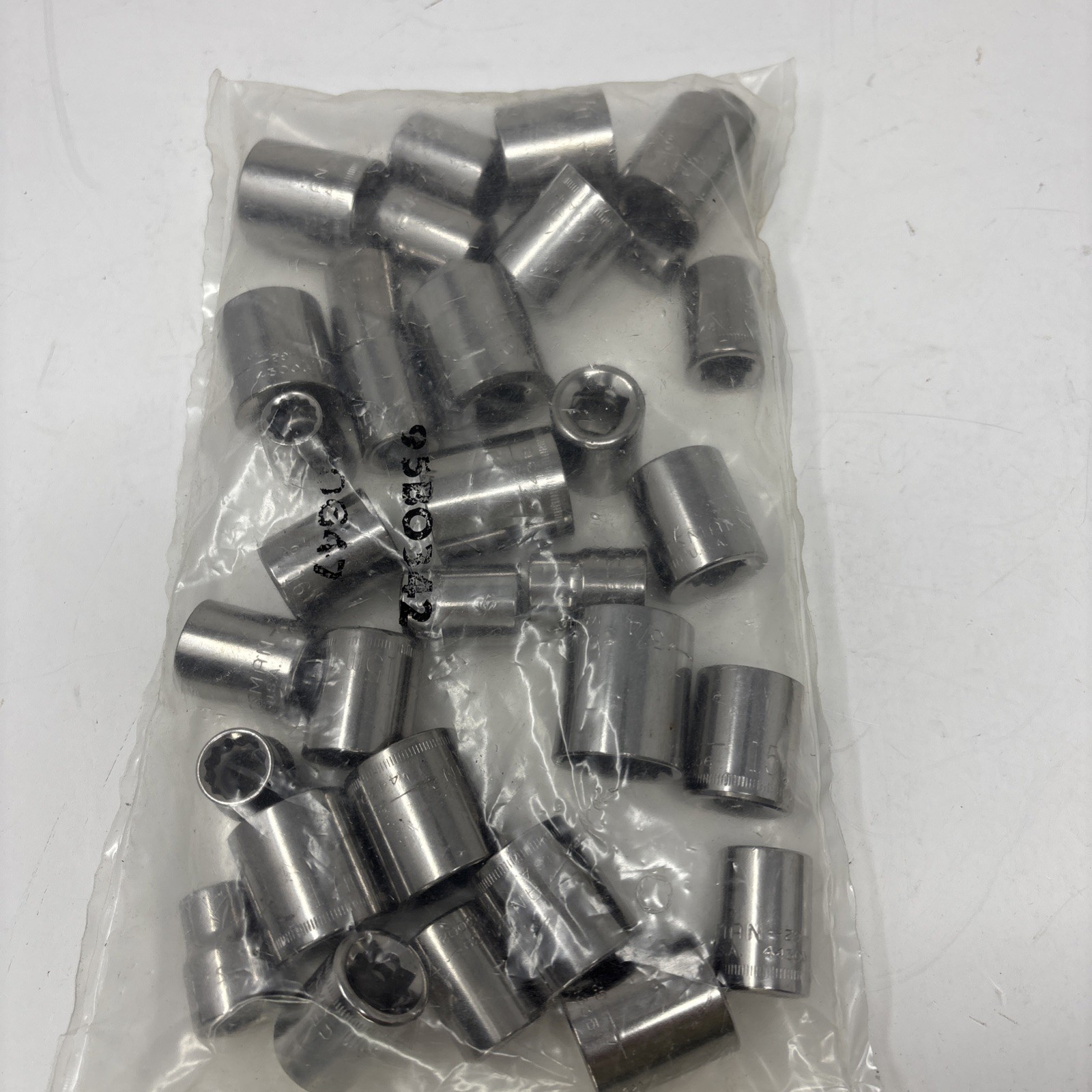 Craftsman USA 122 Piece Mechanic Tool Set 33122 Complete Sealed Bags Read
