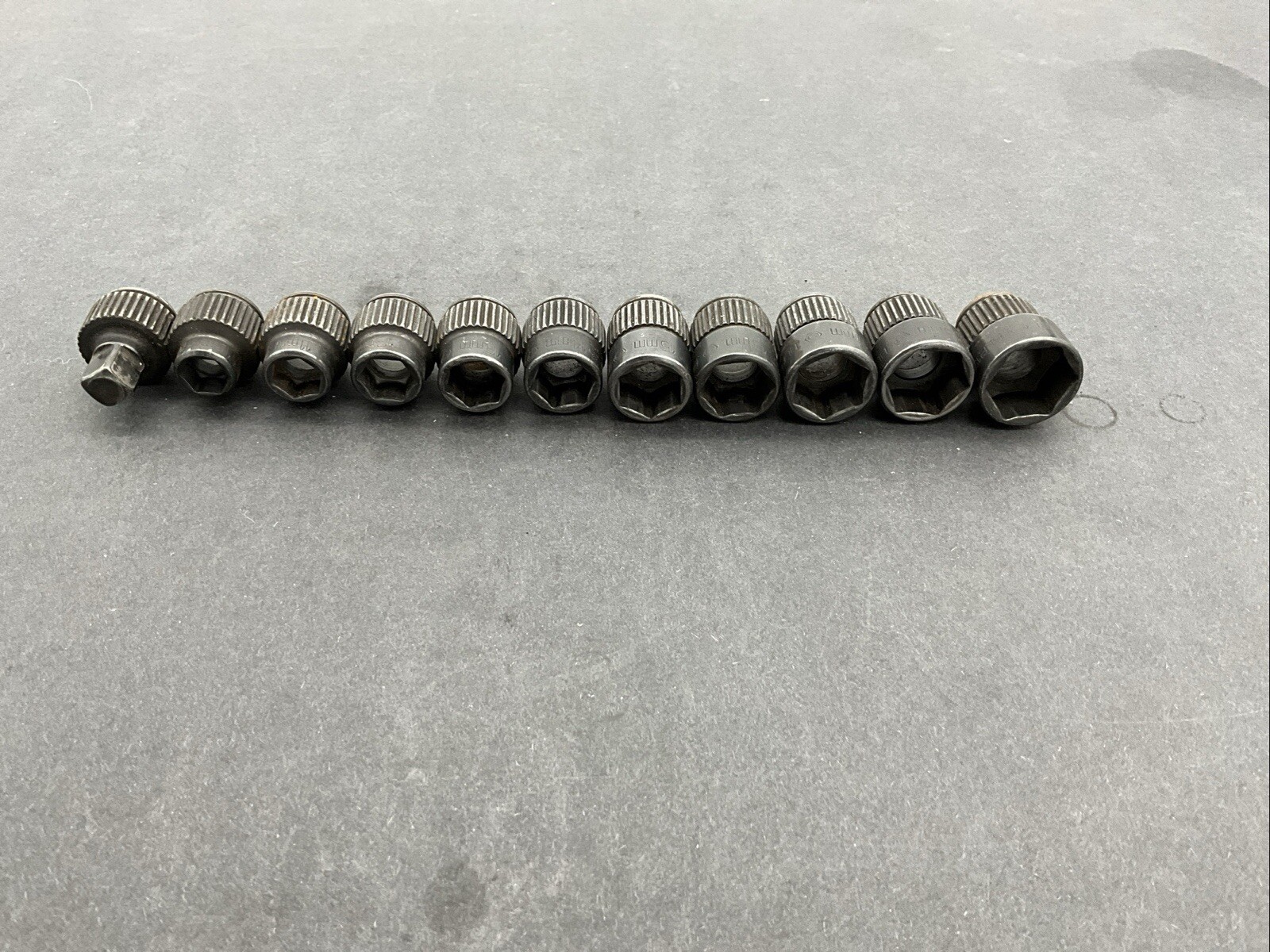 Matco Tools Special Forces Pass Through Services Set Medium Size Metric RL100
