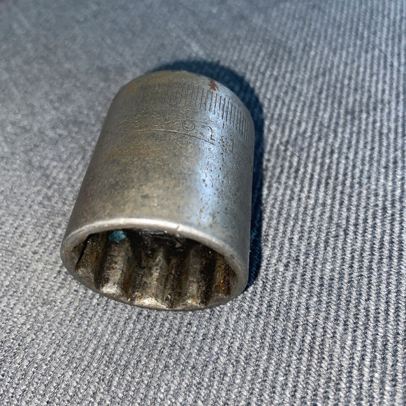 Snap-on SW-320-1/2 1″ 12pt 1/2″ Drive Socket