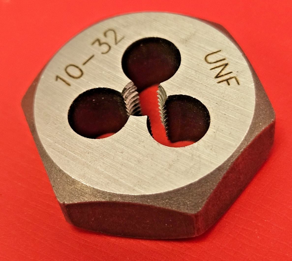 10-32 X 1″ Hex Die A1 432-01032 Carbon Steel SAE RH Rethreading