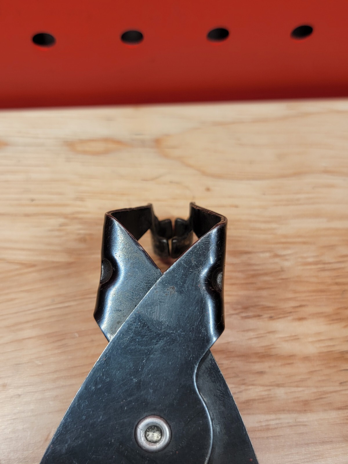 Blue-Point Tools 9055-2 Fuel Line Hose Disconnect Pliers FIH9055-2 Red