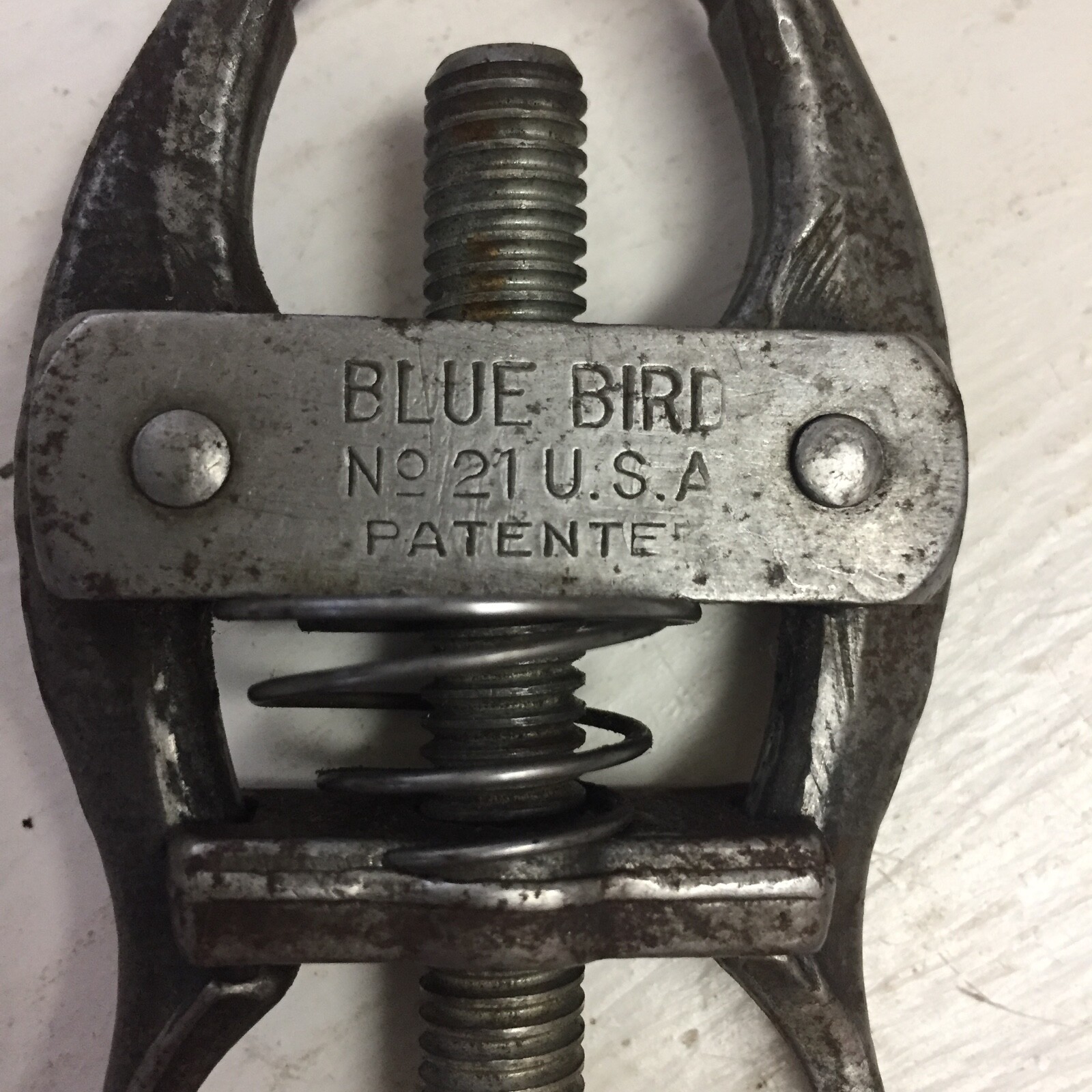 Blue Bird No.21 Spring Loaded Battery Terminal Puller Tool Used Good Condition
