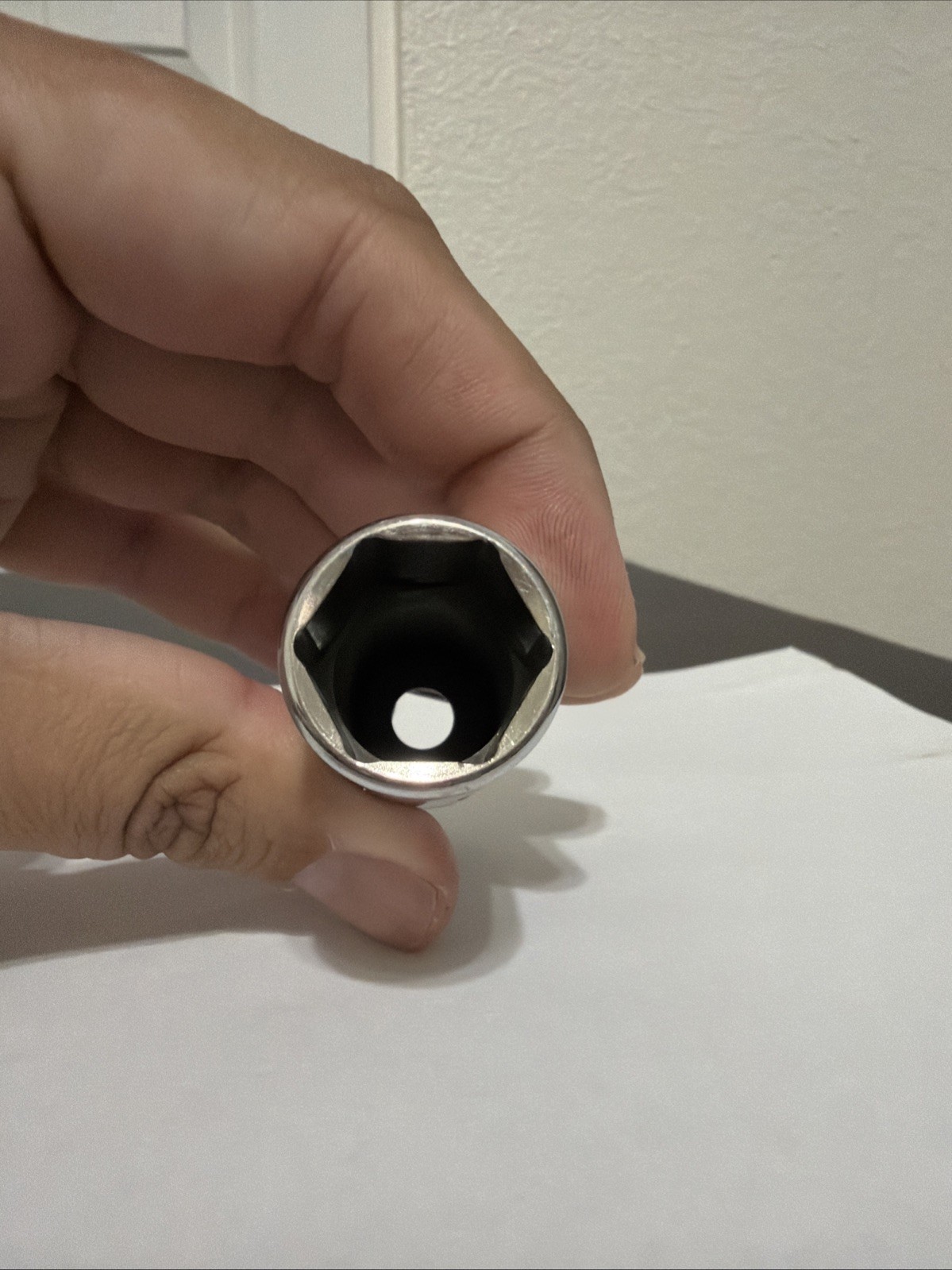 Snap-on 3/8″ Drive 6-Point Metric 19 mm Flank Drive Deep Socket SFSM19