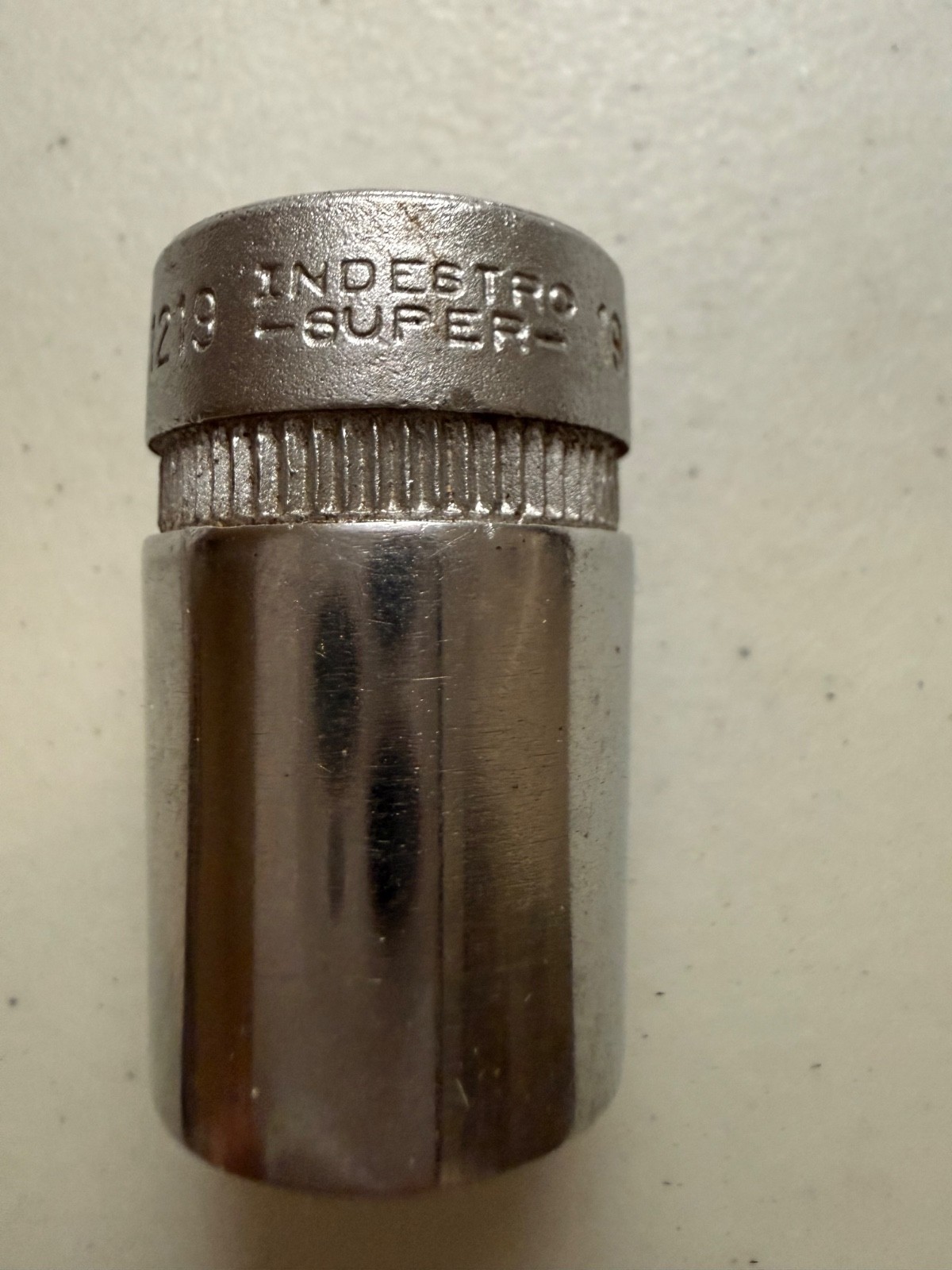 Vintage Indestro Super ,9 Sockets, 1/2″ Drive Ratchet & Breaker Bar, Good Cond