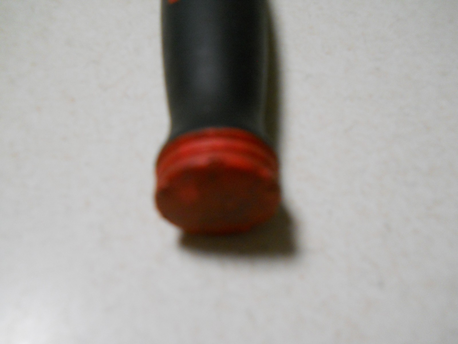 Snap-on 3/8 Flex Head Soft Comfort Grip Handle Ratchet RED FHX80 12 Inches Long