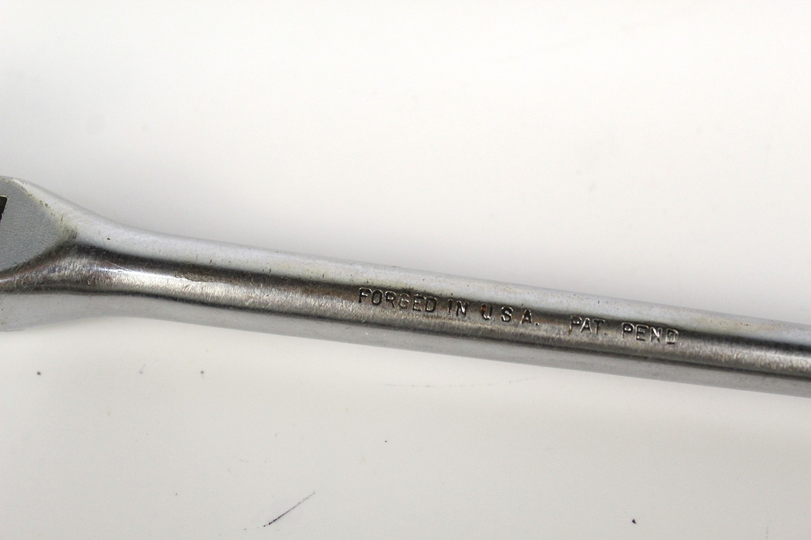 Champion USA Plug-Master II CT405 Flex Head 3/8″ Drive Socket Wrench Ratchet
