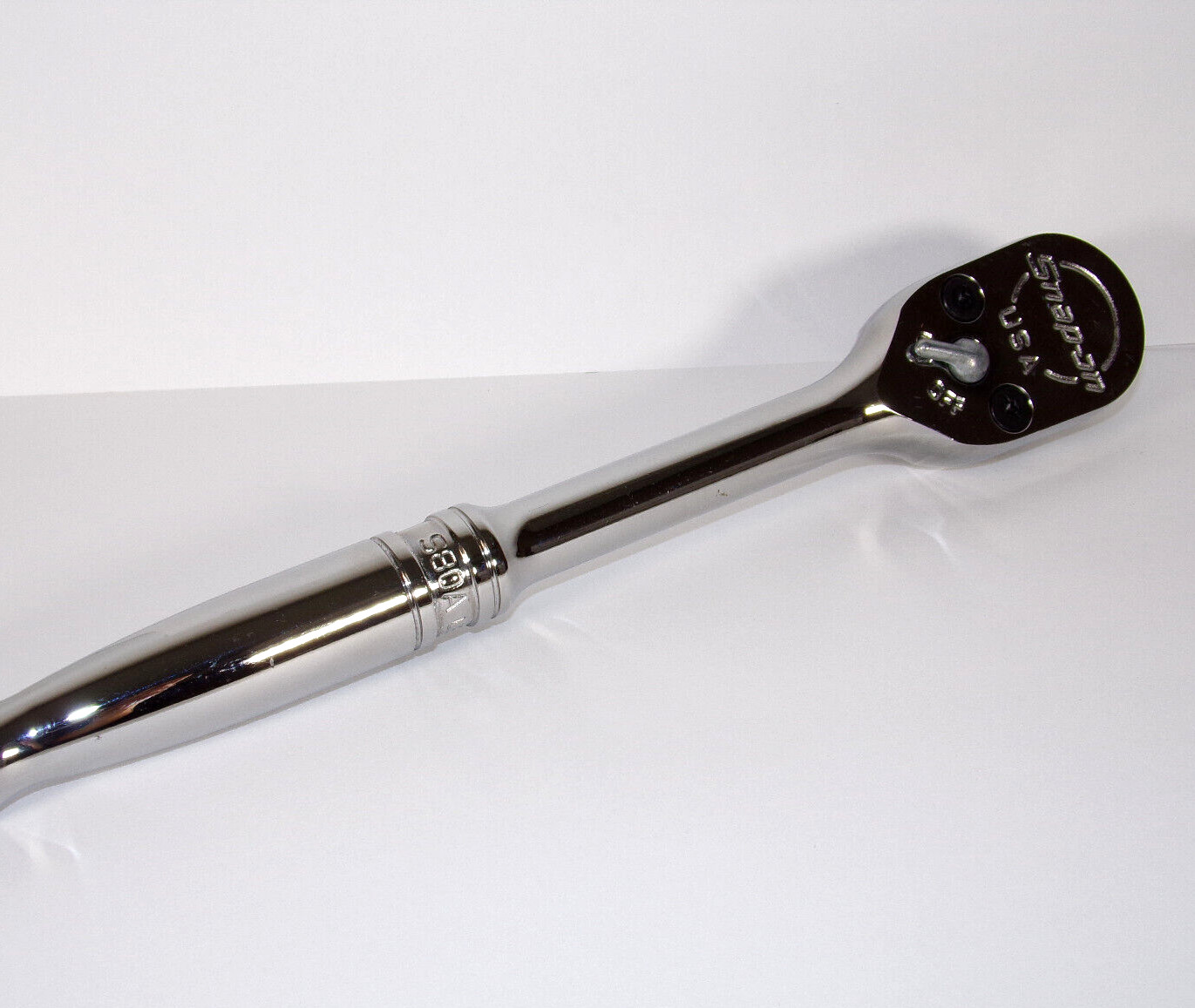 Snap-on Tools USA NEW STYLE 1/2″ Drive Fine 80 Tooth Chrome Handle Ratchet S80A