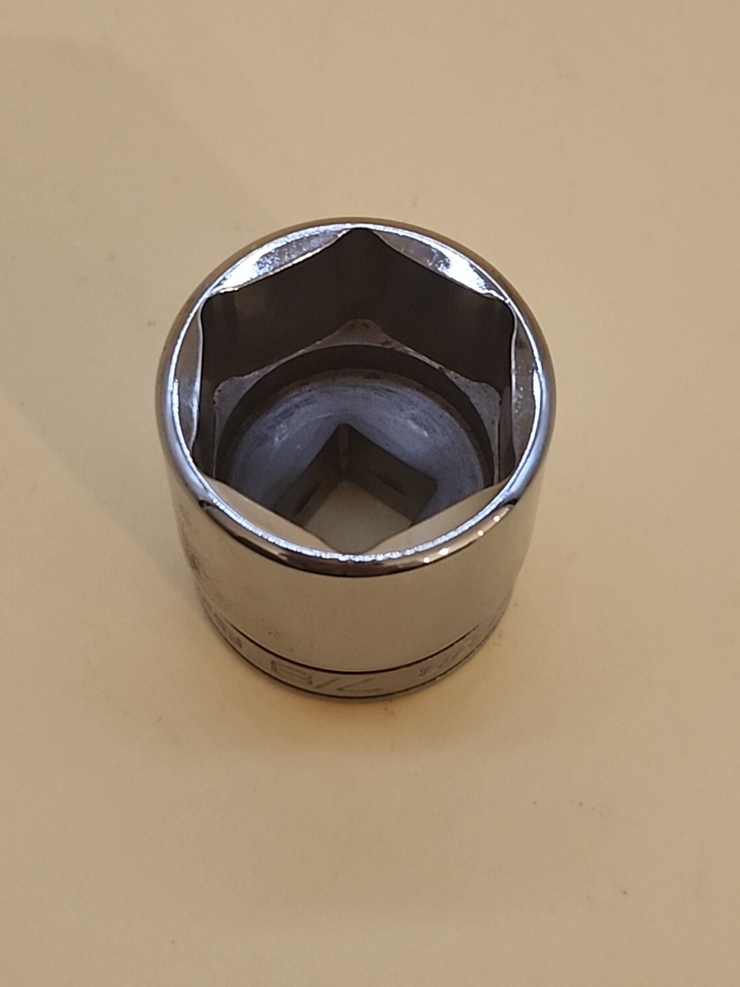 Snap- On Tools FS281 7/8″ SAE Flank Drive Shallow Socket 3/8″ Dr 6 Pt USA
