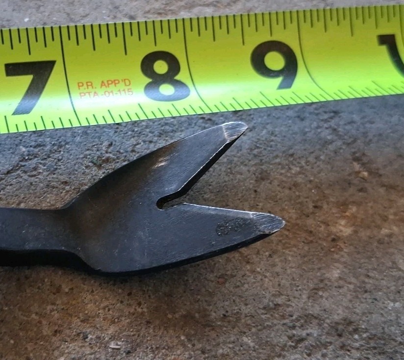 Cal-Van Tool NO. 53, USA – Body trim -Upholstery clip remover
