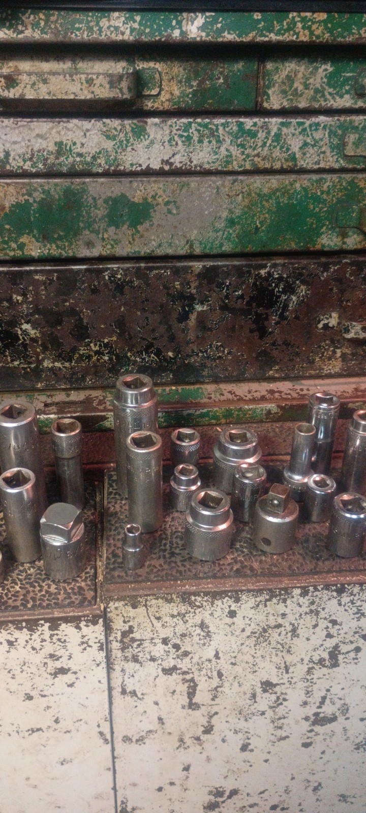 52 count MAC tools socket mixed assortment lot 1/4,3/8,1/2 standard and metric