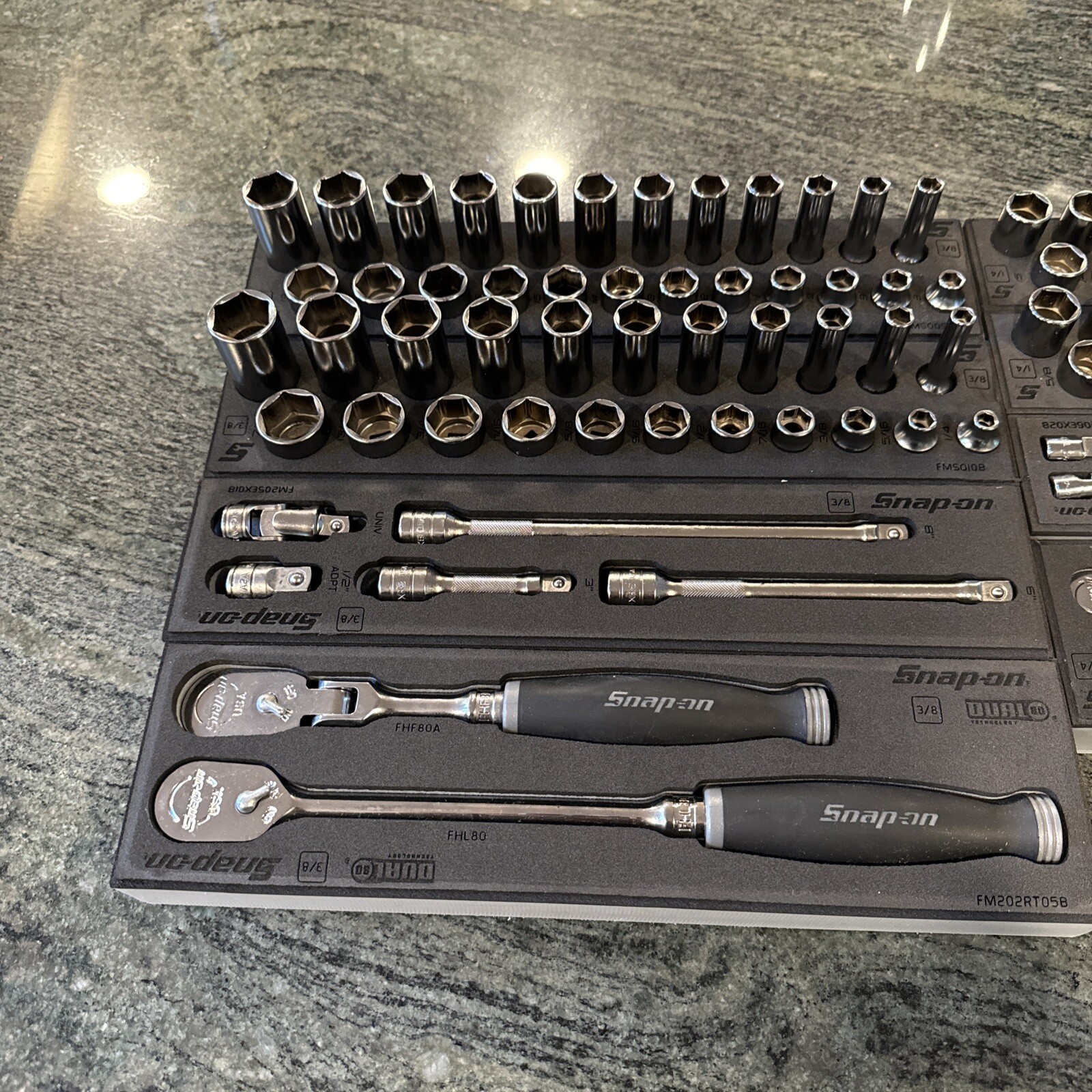 Snap-on 106 pc 3/8” & 1/4” dark titanium sae metric foam tool set