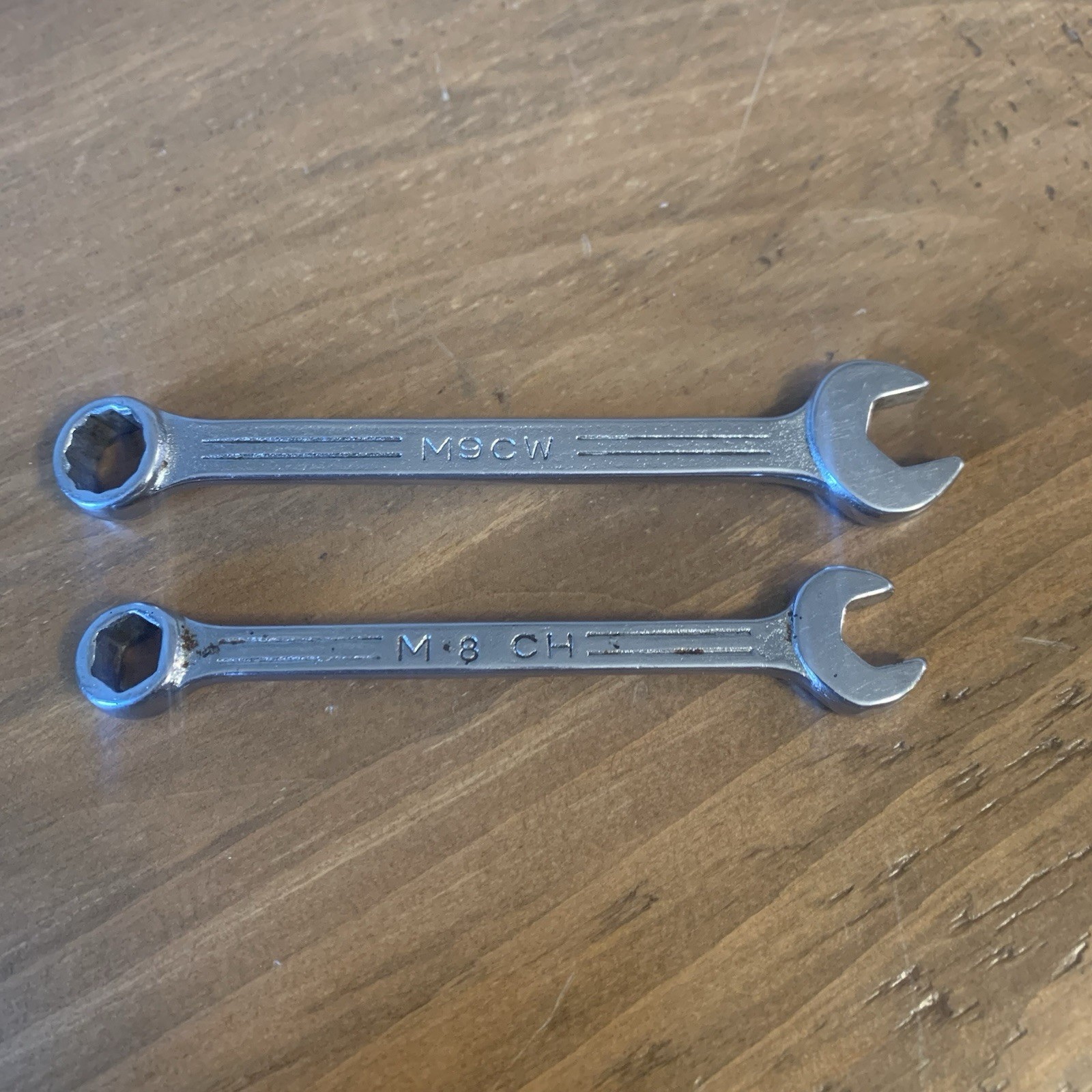 Mac Tools Metric Combination 2 Wrenches 9mm M9CW 8MM M8CH