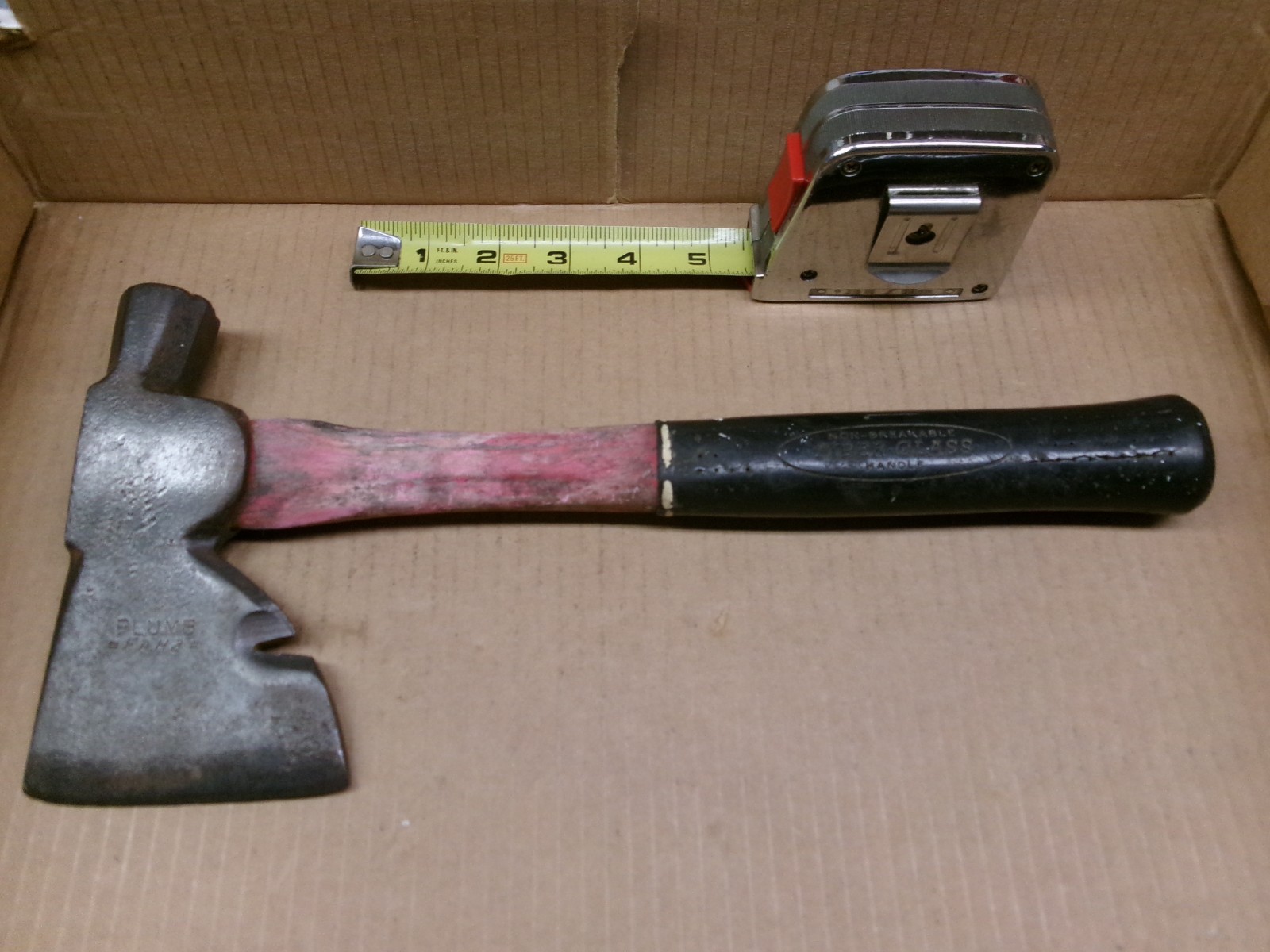 Plumb USA Hatchet Hammer with Non-Breakable Fiber-glass Handle No FAH2