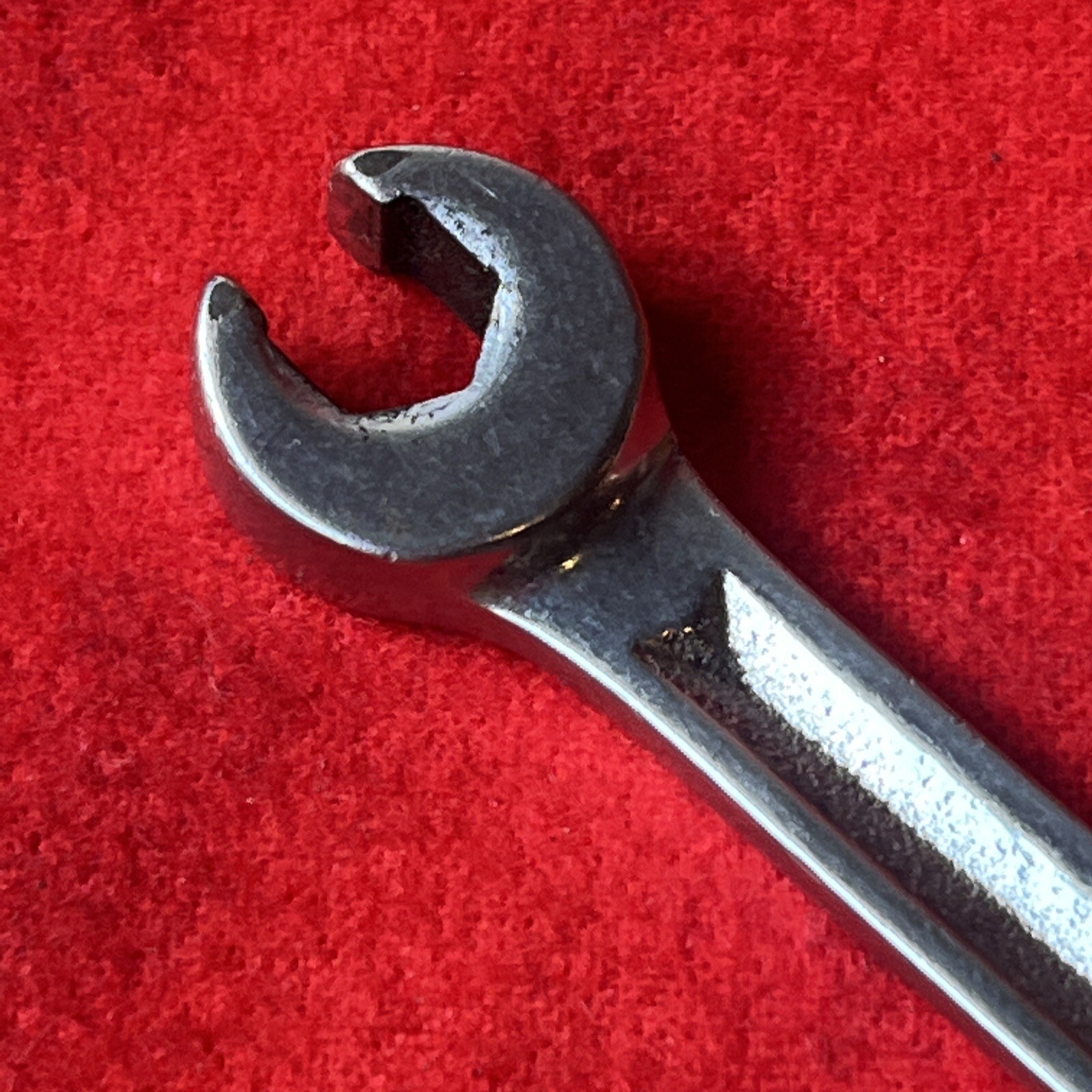 Snap-on Tools USA 9mm X 11mm 6 Point Flare Nut Line Wrench RXM911S (k16)