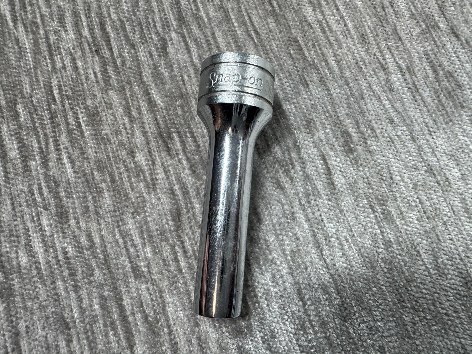 Snap-on SFS081 3/8in Drive 1/4in SAE Socket 6 Point Chrome Finish USA Tool