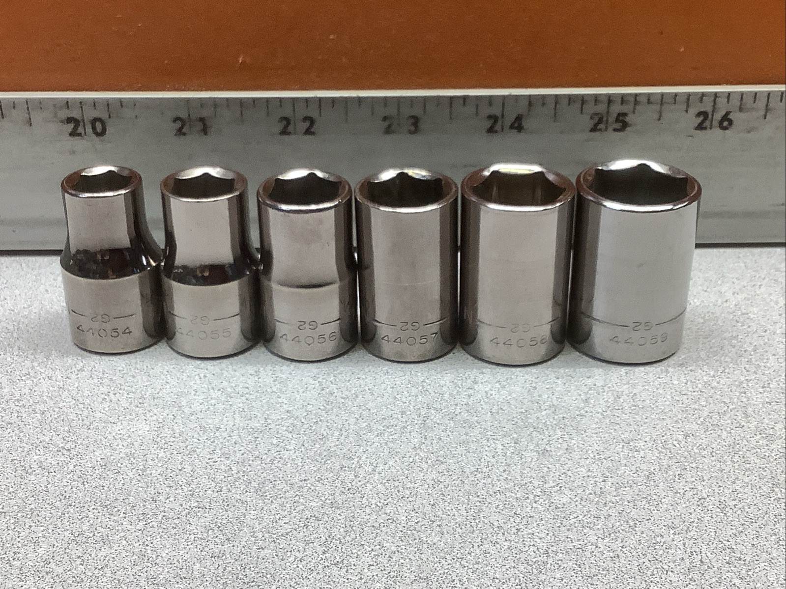 6pc Craftsman 1/2″ Drive Inverted G2 Series 6PT SAE Socket Set 7/16”to 3/4”