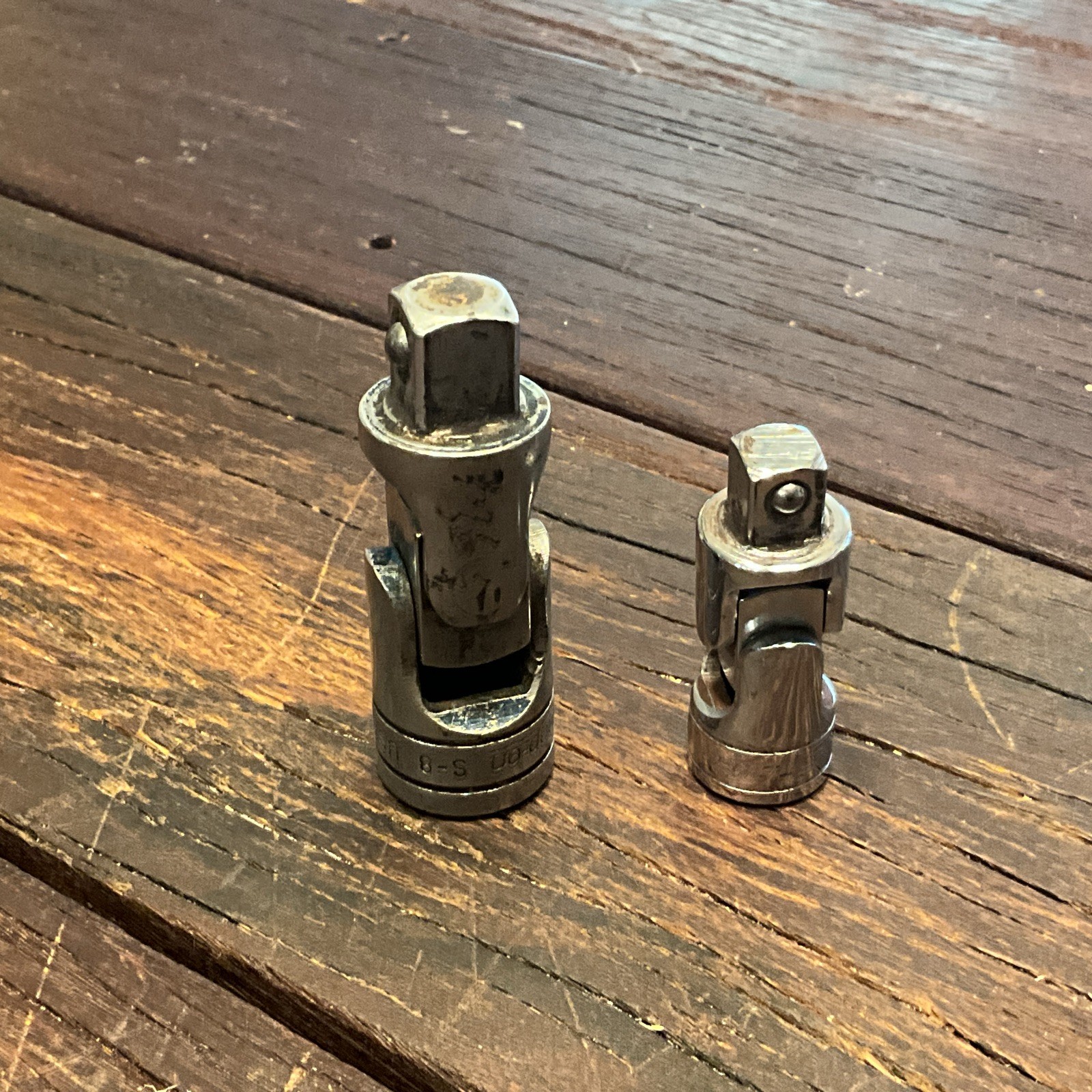Snap On 3/8 & 1/2 – Drive Universal Joint Swivel Adapter Set FU8A S8 Dr