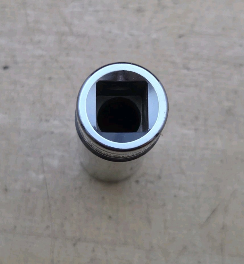 New Snap On TS221 – 1/2″ Drive 11/16″ Deep 6Pt Chrome Socket Ships Free