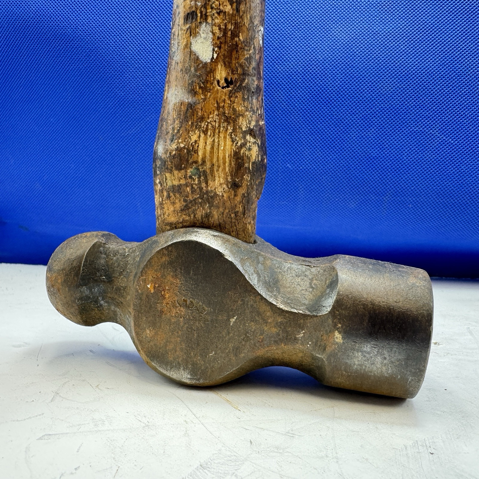 Ball Pein Hammer 2lb 12″ Hickory Shaft Vintage Reclaimed Tools Carpentry