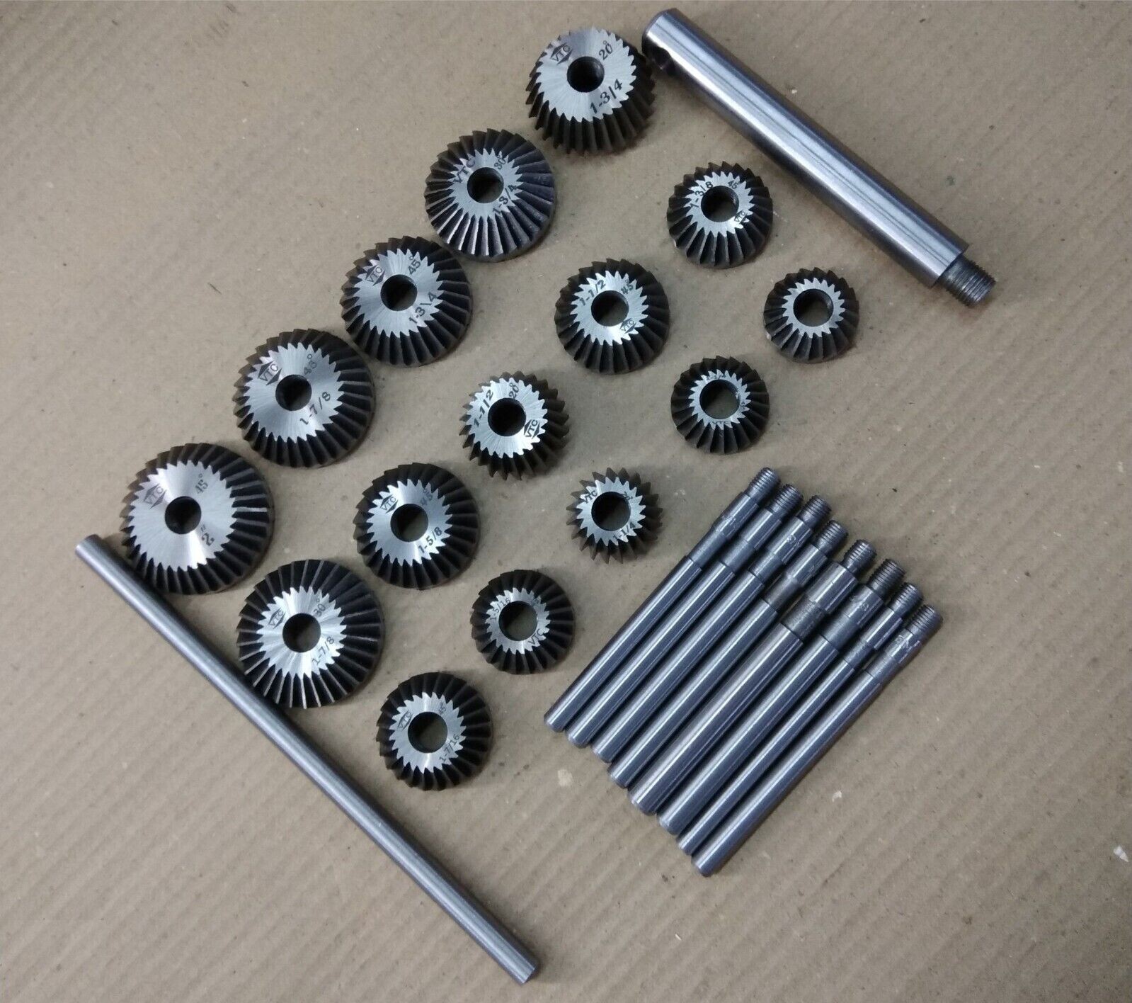 Valve Seat & Face Cutter Set of 15 Pcs Set for Vintage Cars & Bikes Metal box