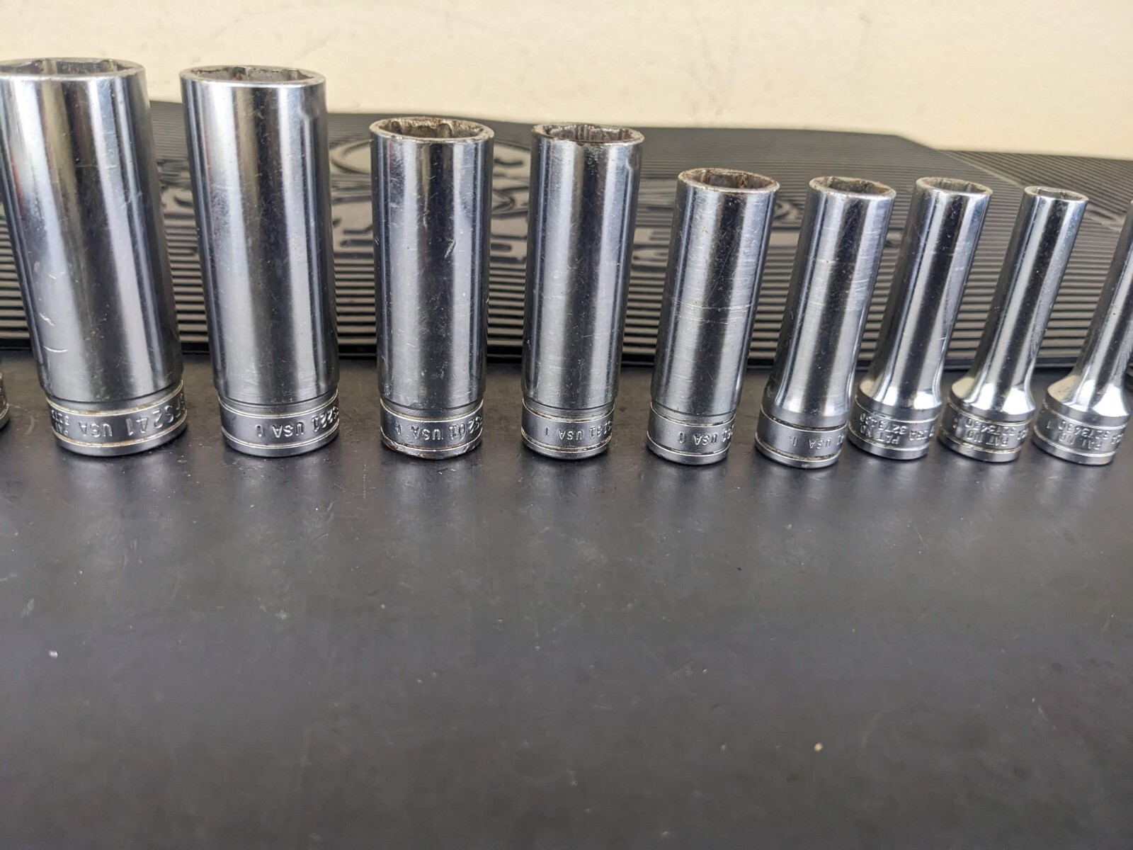 #az527 Snap On 3/8″ Drive 11 Pc SAE Deep 6 Pt Socket Set 211SFSY 1/4″ – 7/8″