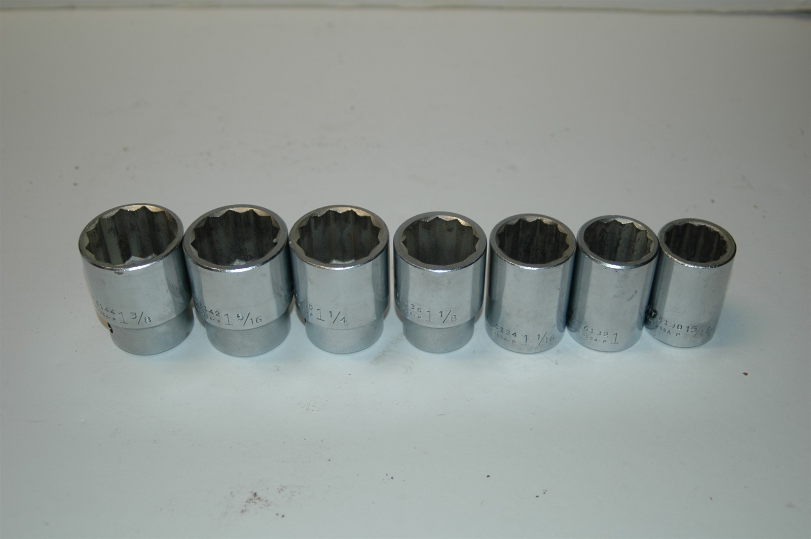 WRIGHT TOOL 19 PIECE 3/4″ DRIVE 12 POINT SOCKET BREAKER SET 15/16″-2″ WITH CASE