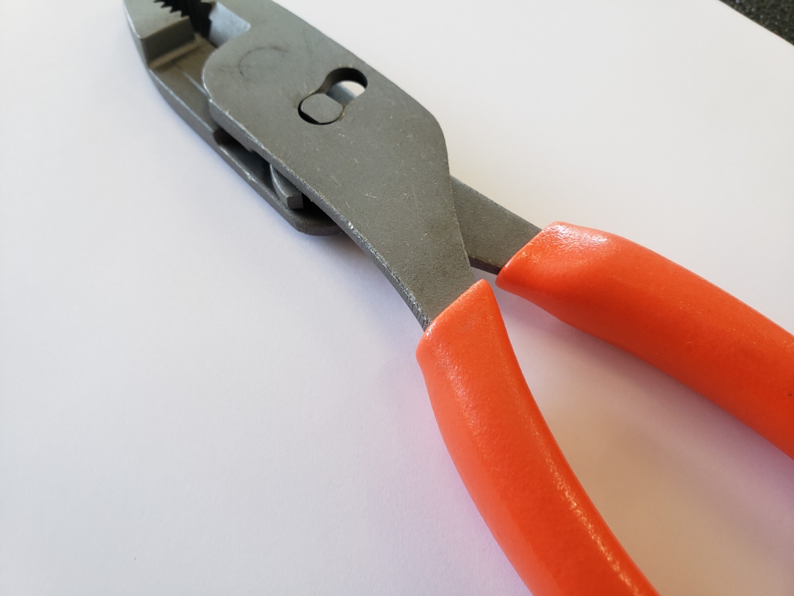 Snap-on Tools USA NEW ORANGE 7-7/8″ High Leverage Combination Pliers HL138ACP