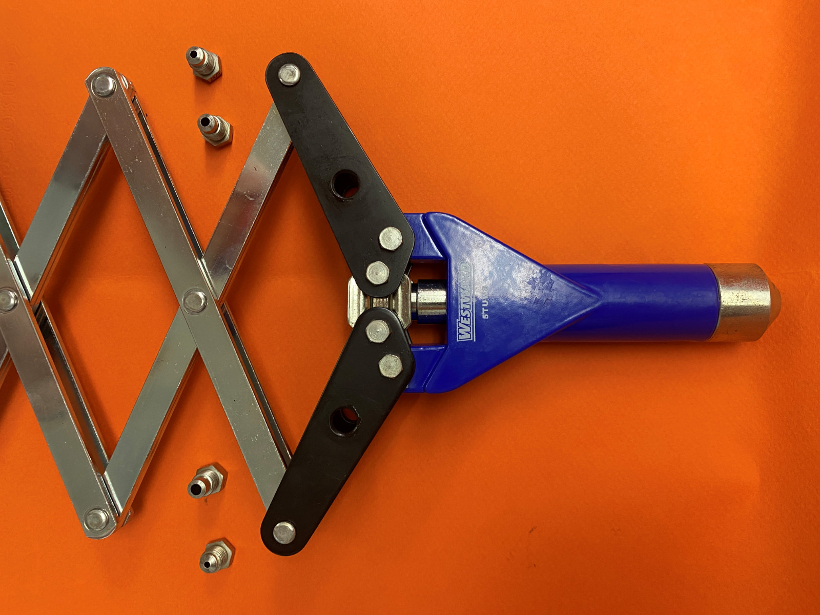 RIVET GUN – HEAVY DUTY Westward Riveter, 1/8, 5/32, 3/16, 1/4