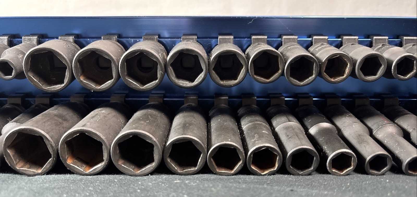 MAC Tools Expert E041643 42pc. Combination Socket Set (Missing 14mm &16mm Deep)