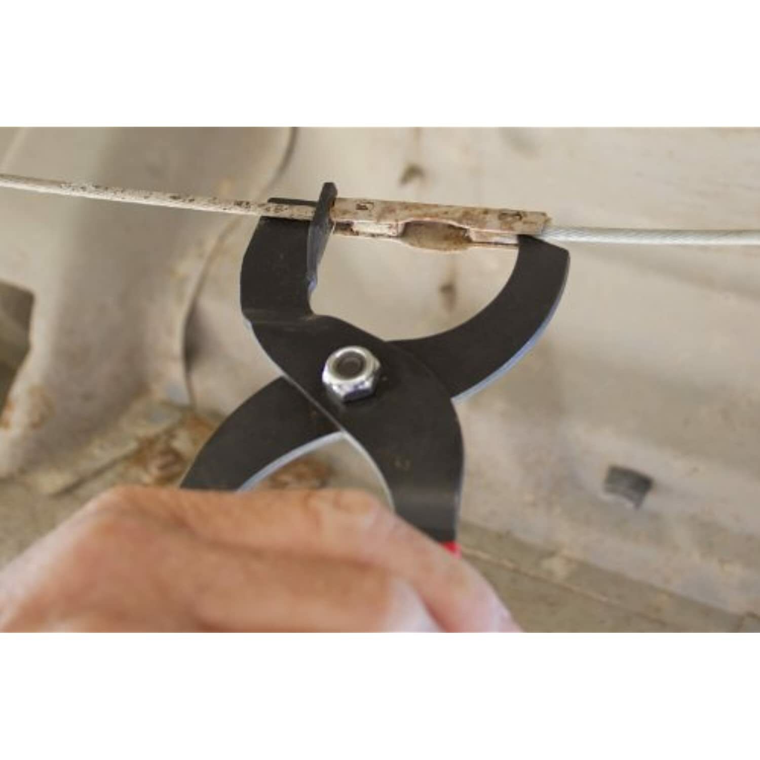 Lisle 44220 Emergency Brake Cable Release Tool