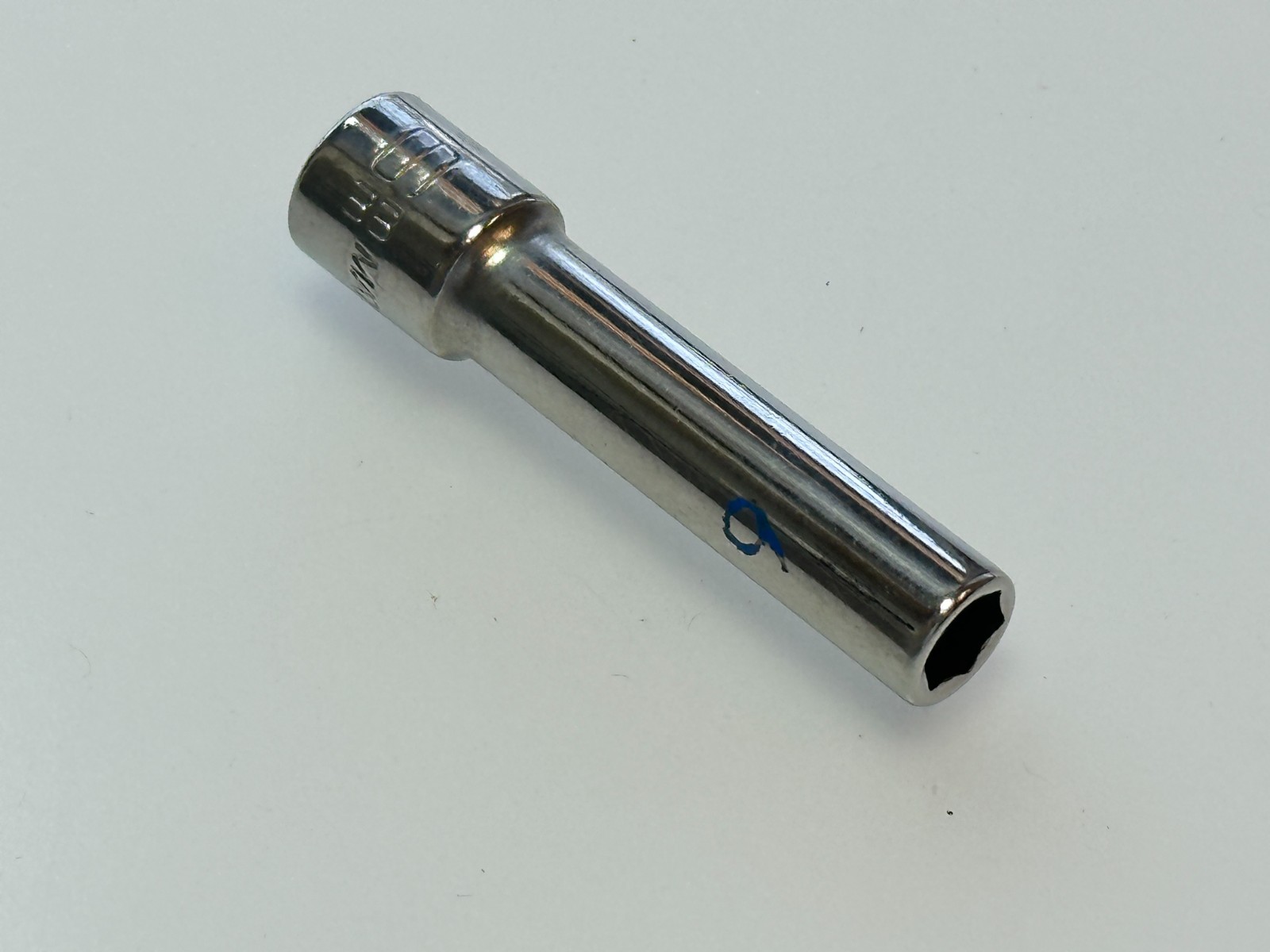 Matco Tools USA AD6M6A 1/4″ Drive 6mm Metric Deep Chrome Socket, 6 Point