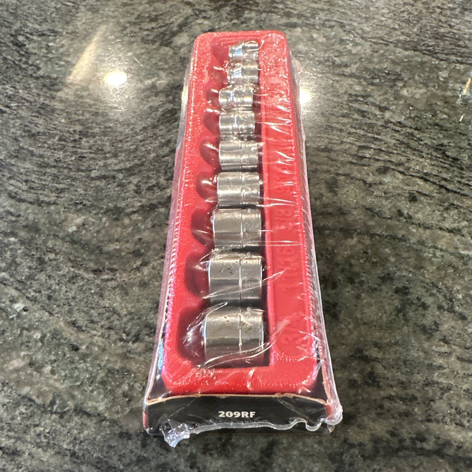 Snap On 209rf 8 Pc 3/8 drive low profile sae 12 point socket set 1/4-3/4”sealed