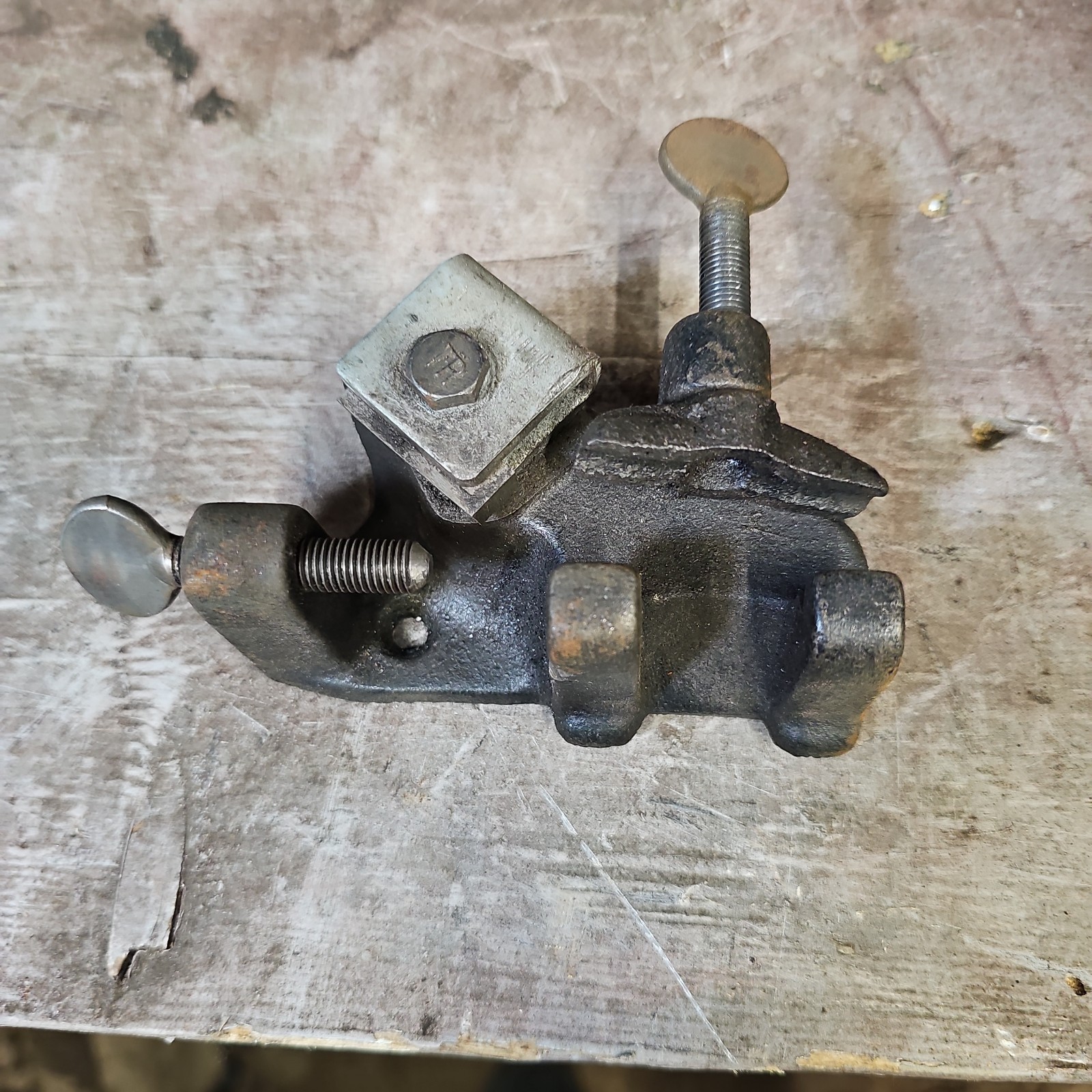 Vintage 3V-1A Valve Reamer Cutter Tool Machinist Vise