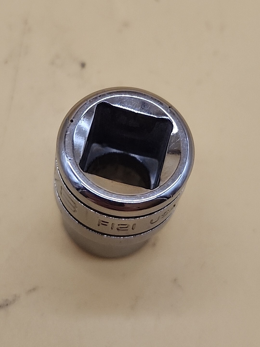 Snap-on Tools 3/8″ Drive 3/8″ Socket F121 12-Point SAE USA