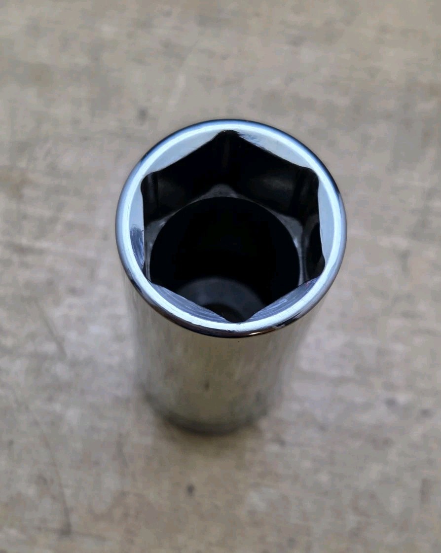 New Snap On TS281 – 1/2″ Drive 7/8″ Deep 6 Pt Chrome Socket