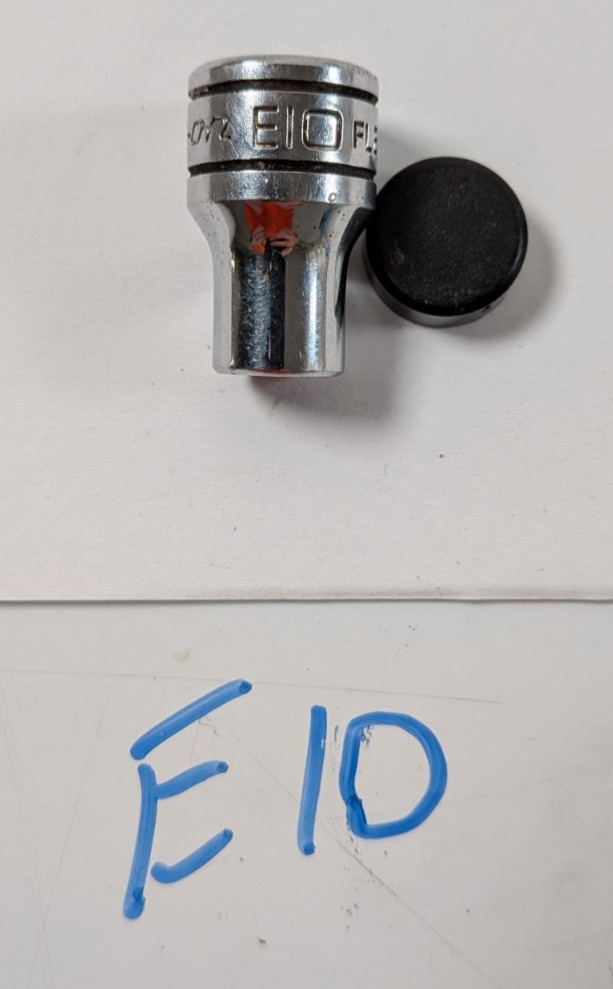 Snap-on Tools 3/8″ Drive E10 Inverted TORX Chrome Socket FLE100 wb7b.red